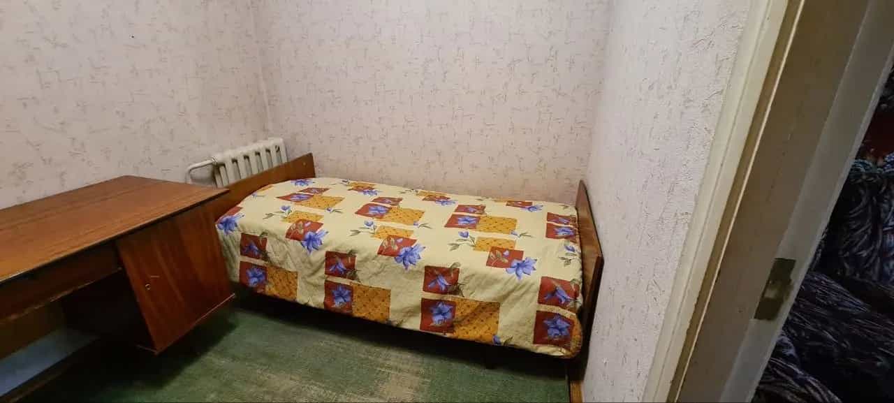 Беларусь, Витебская область, Полоцк, улица Богдановича, 15, фото 5
