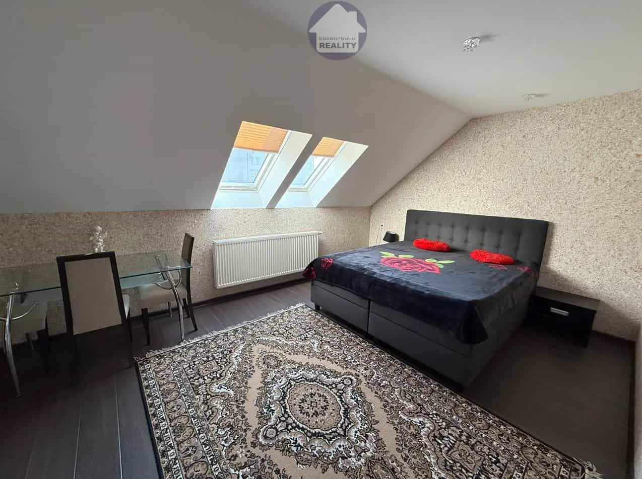 Беларусь, Брестская область, Барановичи, улица Бадака, 29/7, фото 12