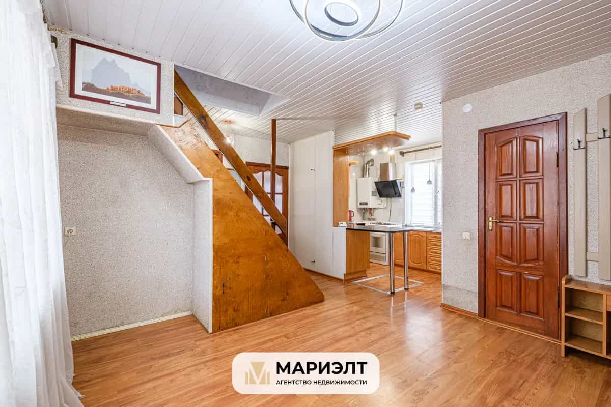 Беларусь, Минск, улица Болотникова, 28
