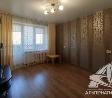 Беларусь, Брест, улица Карбышева, 64, фото 2