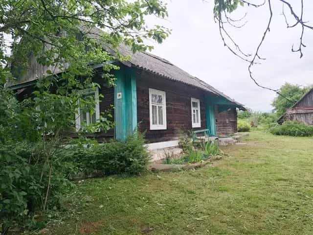 Беларусь, Минская область, Молодечненский район, Городокский сельсовет, деревня Ермаки, 24, фото 2