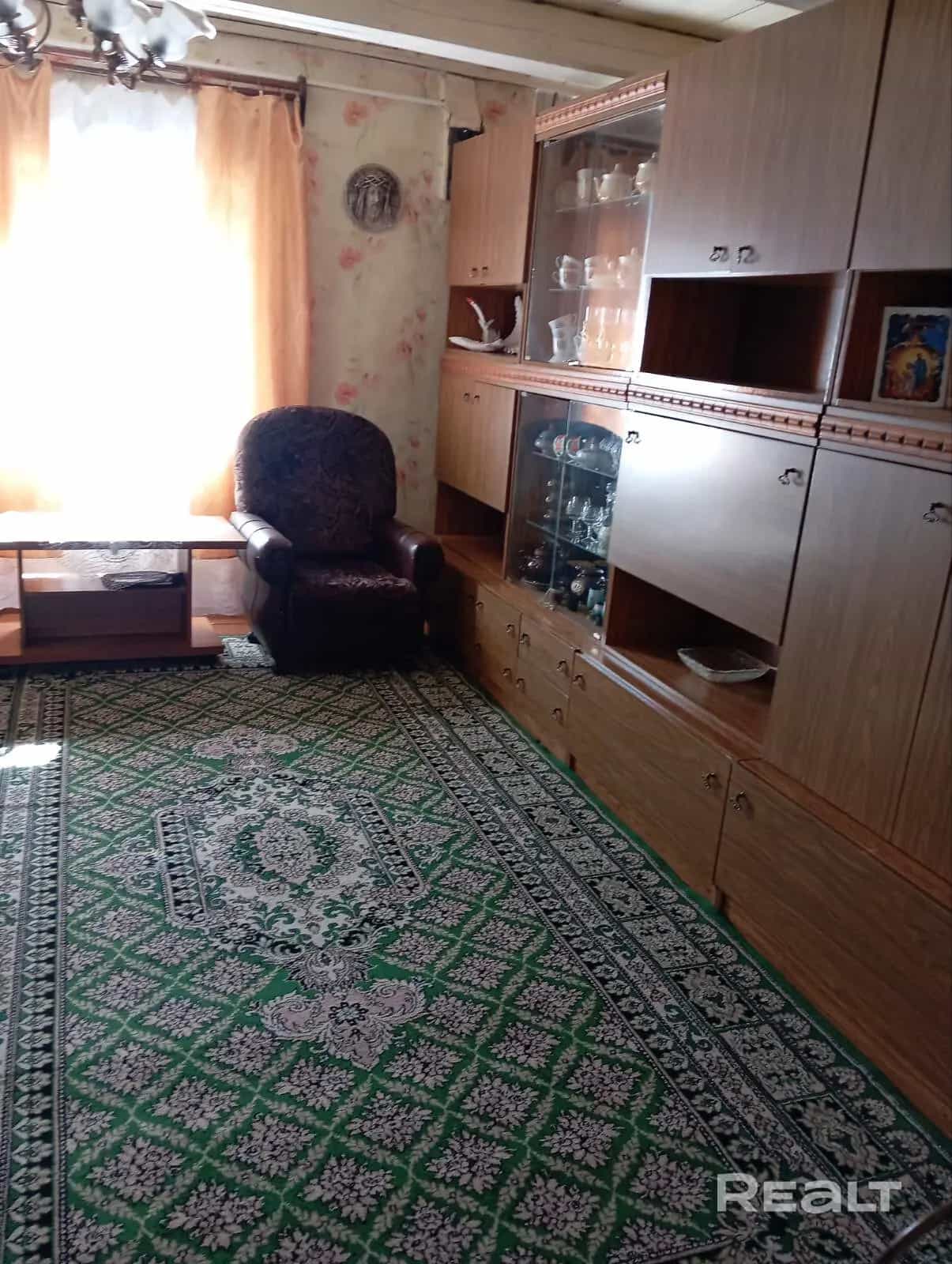 Беларусь, Минская область, Вилейский район, Хотенчицкий сельсовет, деревня Батюжино, Центральная улица, 2, фото 6