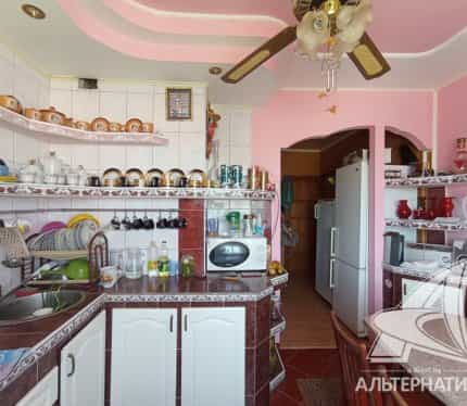 Беларусь, Брестская область, Каменецкий район, агрогородок Беловежский, Маладзёжная вуліца, 7, фото 3