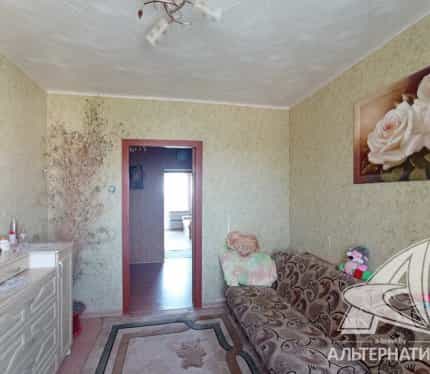 Беларусь, Брестская область, Каменецкий район, агрогородок Беловежский, Маладзёжная вуліца, 7, фото 7
