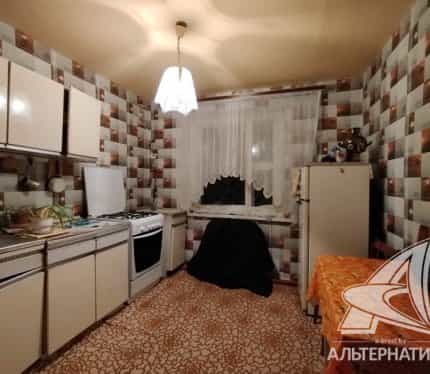 Беларусь, Брестская область, Жабинковский район, агрогородок Кривляны, улица Ленина, 7, фото 4
