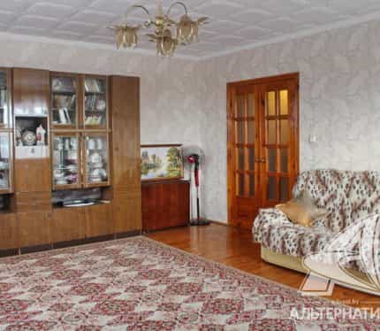 Беларусь, Брест, Школьная улица, 2, фото 7