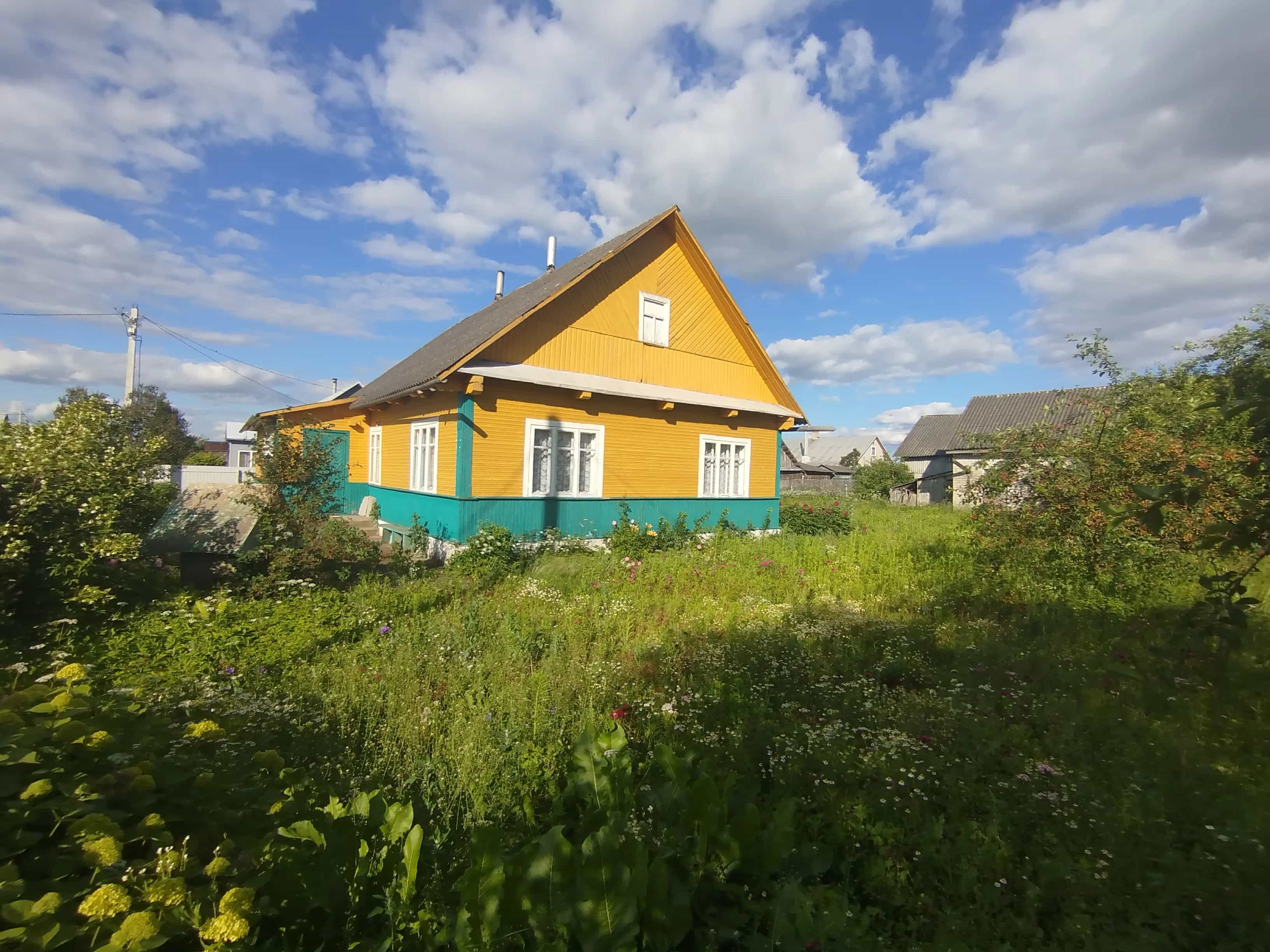 Беларусь, Гродненская область, Вороновский район, городской посёлок Радунь, улица Ф.П. Лозового, 8, фото 5