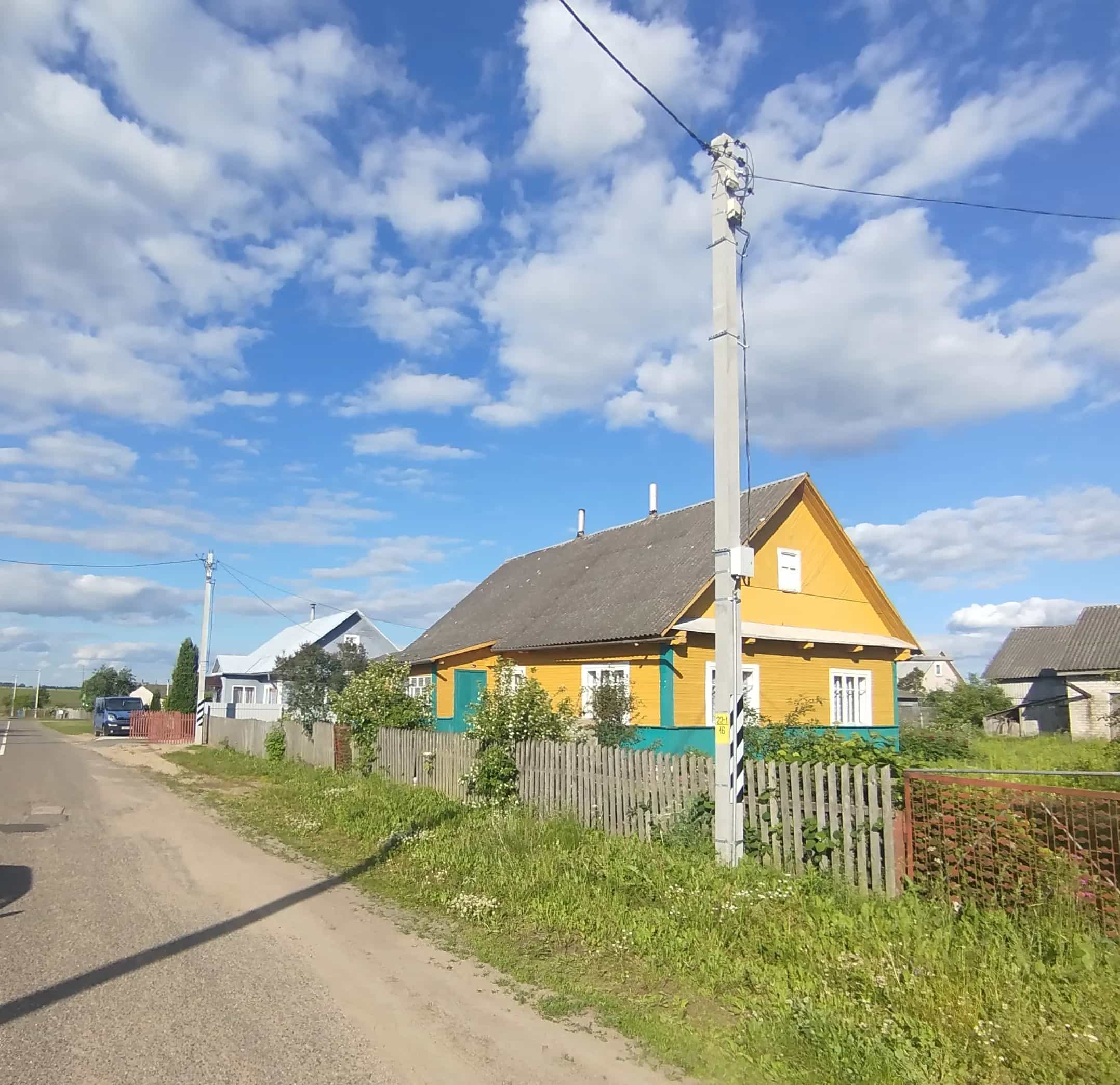 Беларусь, Гродненская область, Вороновский район, городской посёлок Радунь, улица Ф.П. Лозового, 8, фото 7