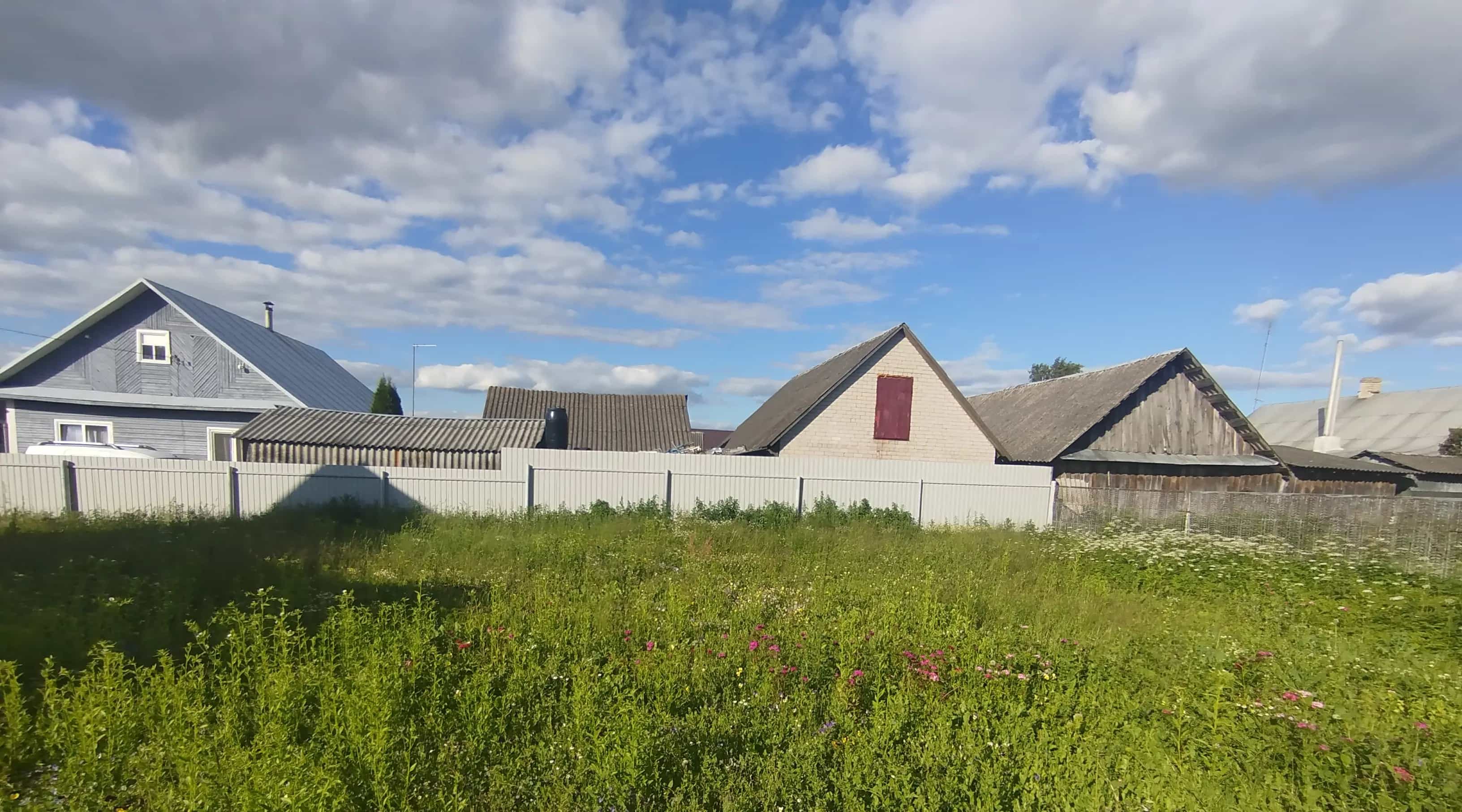 Беларусь, Гродненская область, Вороновский район, городской посёлок Радунь, улица Ф.П. Лозового, 8, фото 10