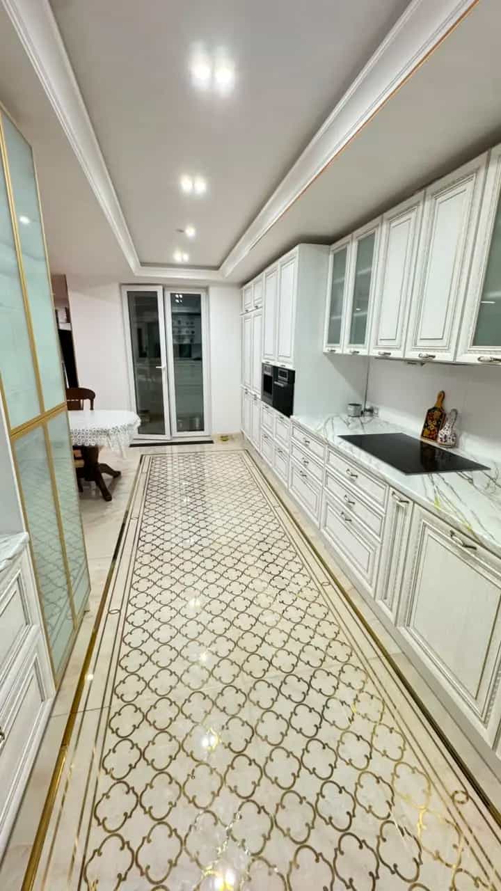 Беларусь, Минск, улица Якуба Коласа, 34Б, фото 2