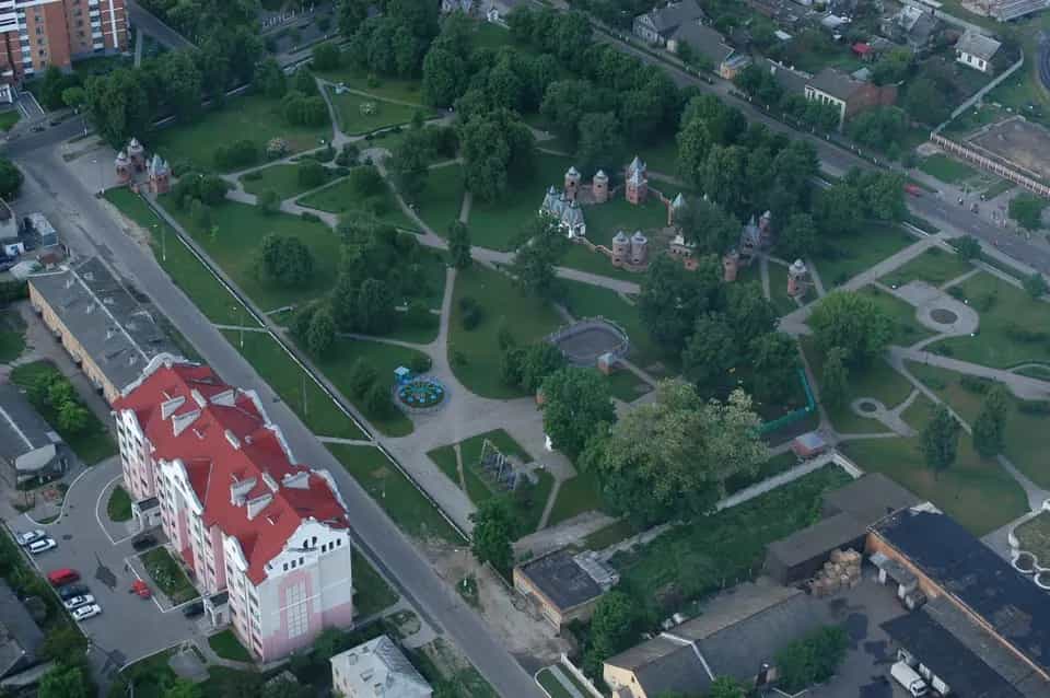 Беларусь, Брестская область, Пинск, улица Крупской, 6