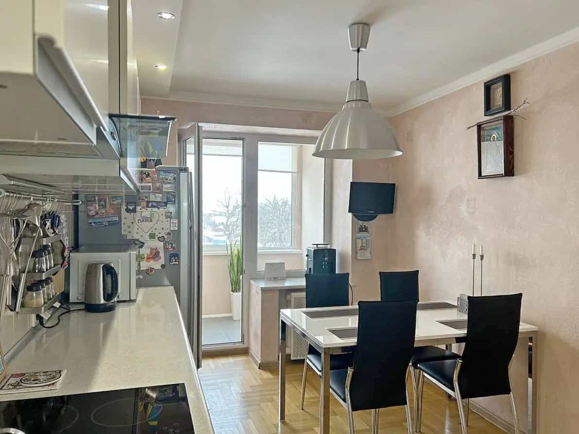Беларусь, Брестская область, Пинск, улица Крупской, 6, фото 4