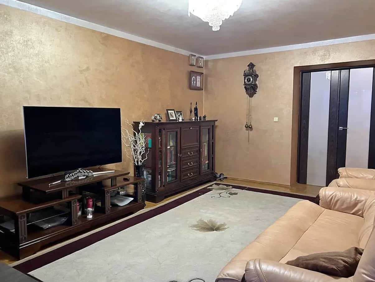 Беларусь, Брестская область, Пинск, улица Крупской, 6, фото 10