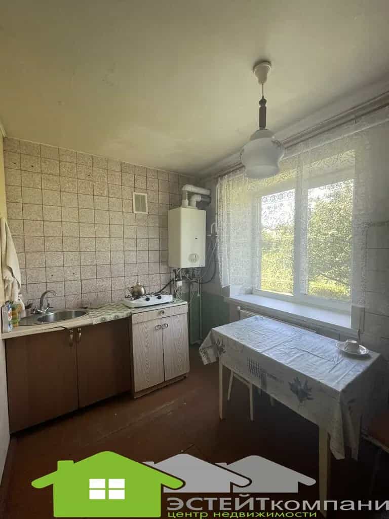 Беларусь, Гродненская область, Новогрудок, улица Мицкевича, 51, фото 7