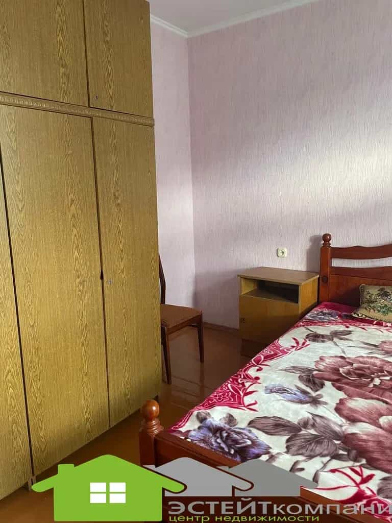 Беларусь, Гродненская область, Слоним, Советская улица, 50, фото 9