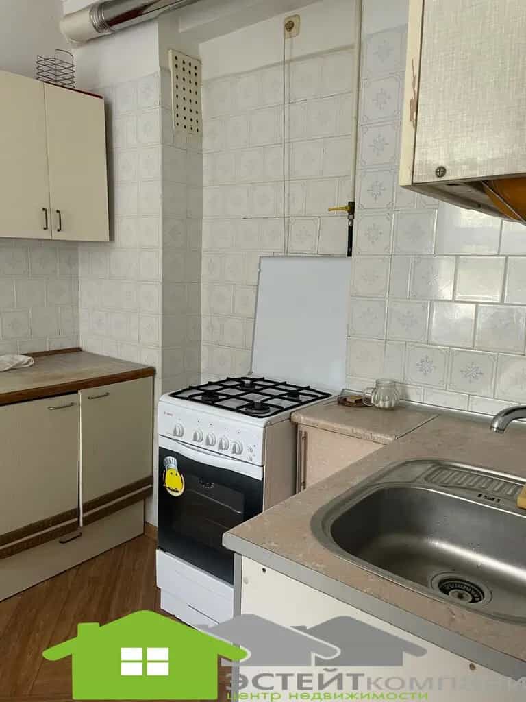 Беларусь, Гродненская область, Слоним, Советская улица, 50, фото 11