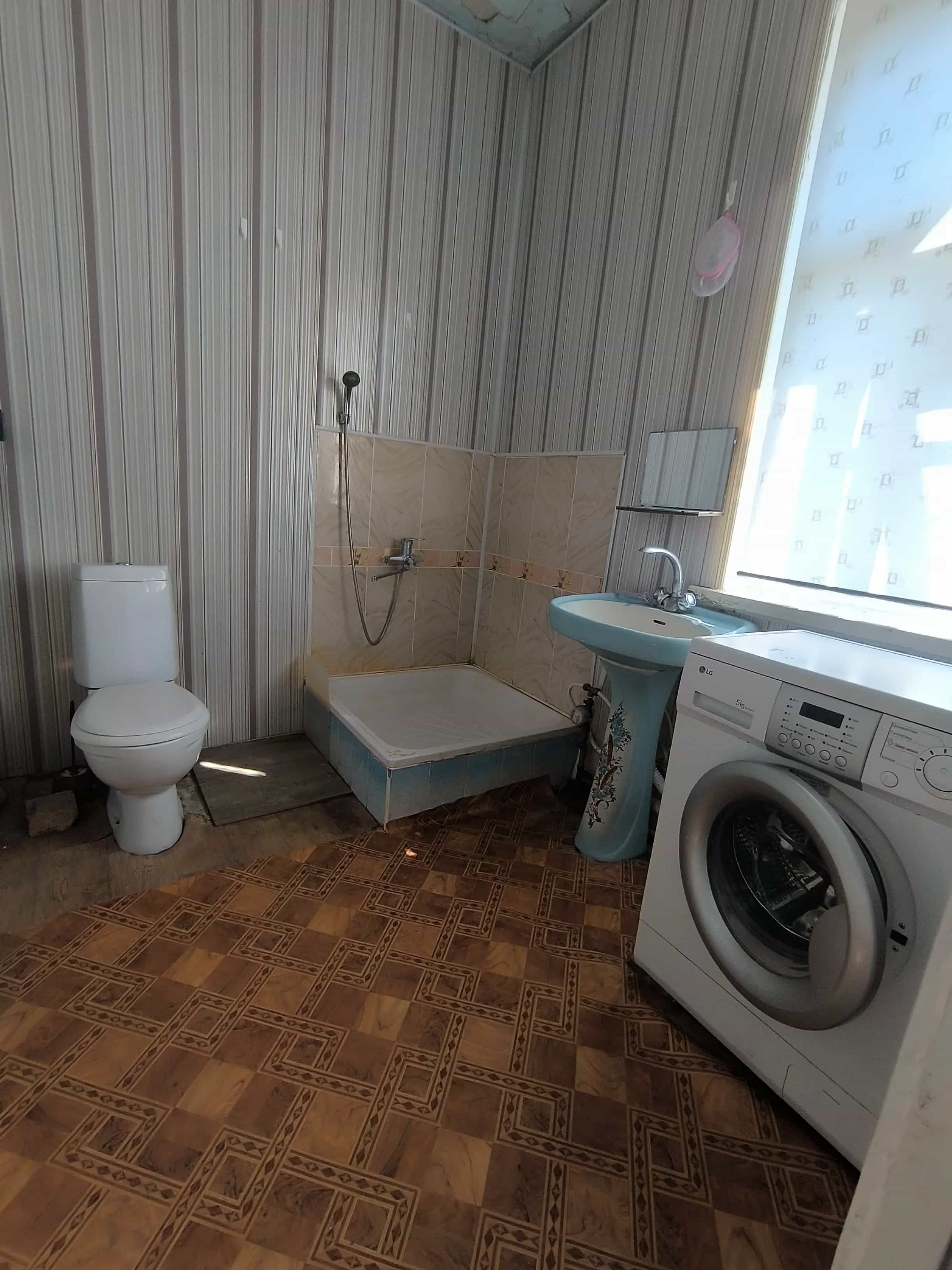 Беларусь, Брестская область, Барановичи, Славная улица, 26, фото 19