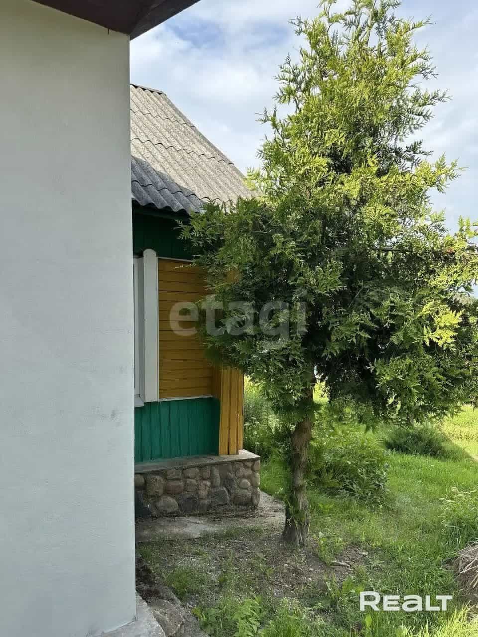 Беларусь, Минская область, Мядельский район, Свирский сельсовет, городской посёлок Свирь, Советская улица, 72, фото 16
