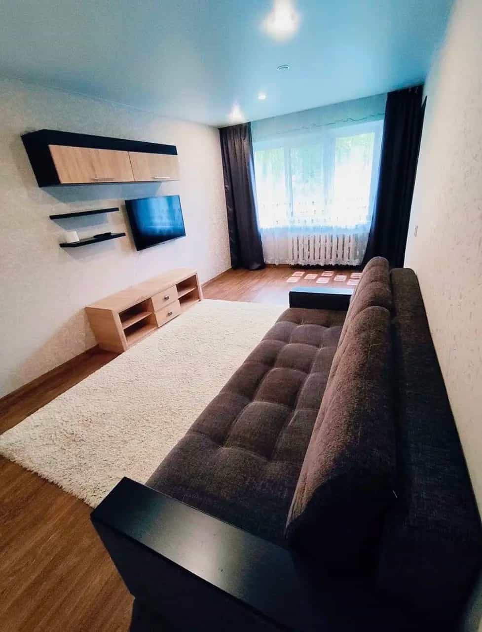 Беларусь, Витебск, улица Чкалова, 8