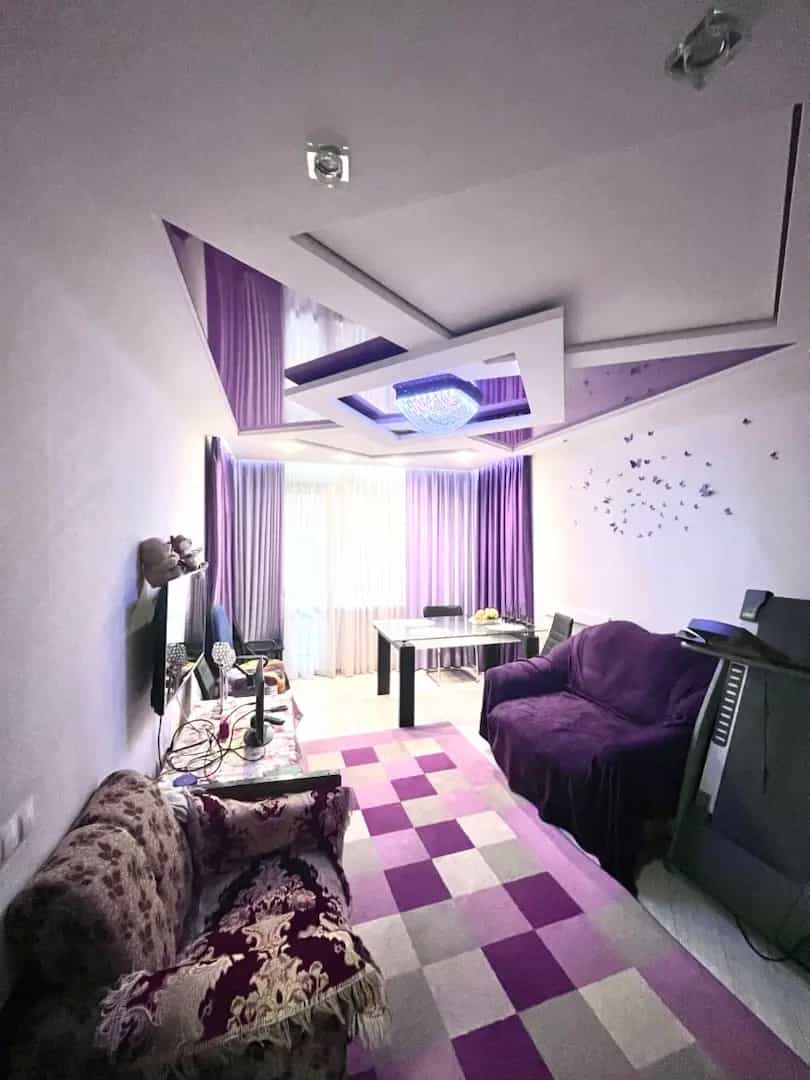 Беларусь, Минск, улица Мирошниченко, 15