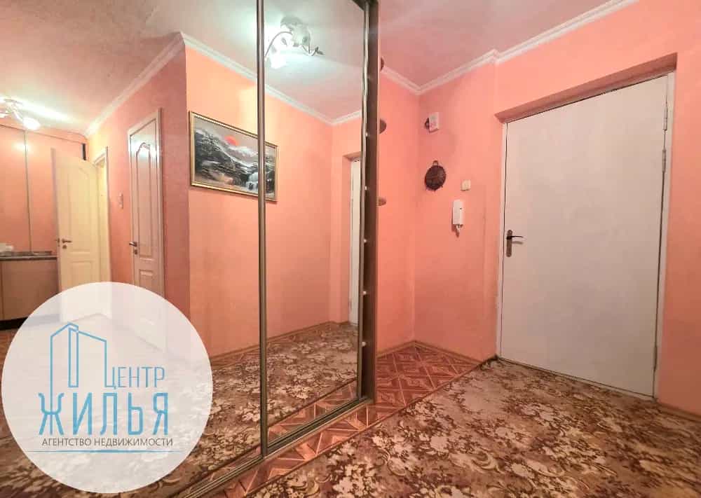 Беларусь, Гродно, улица Белые Росы, 29, фото 15