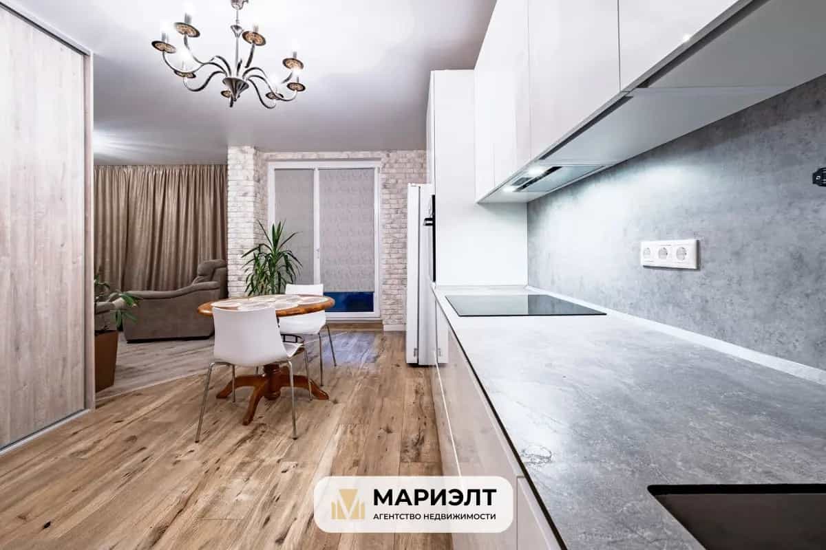 Беларусь, Минск, улица Михаила Савицкого, 10