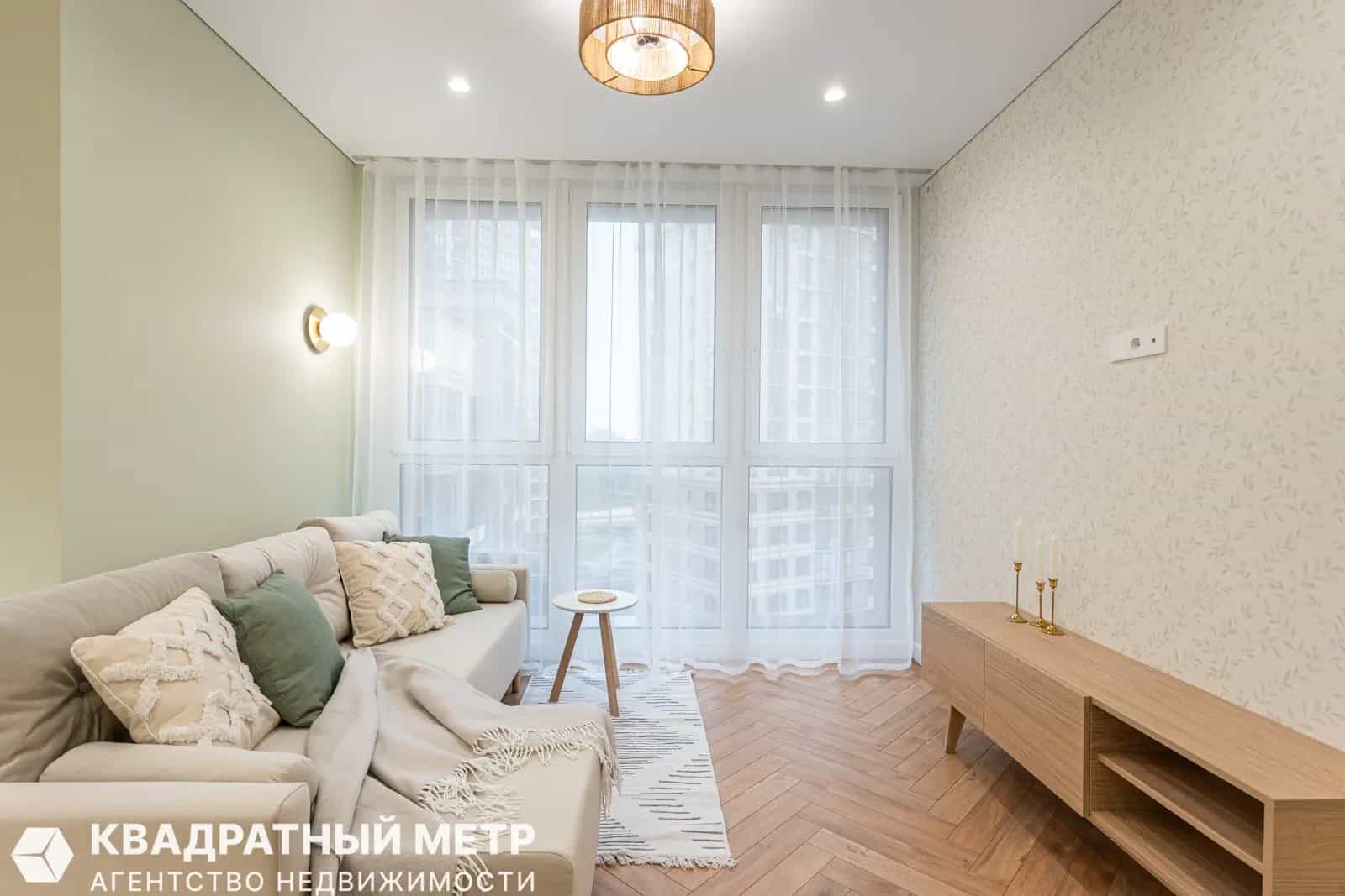 Беларусь, Минск, улица Макаёнка, 12Дк1, фото 2