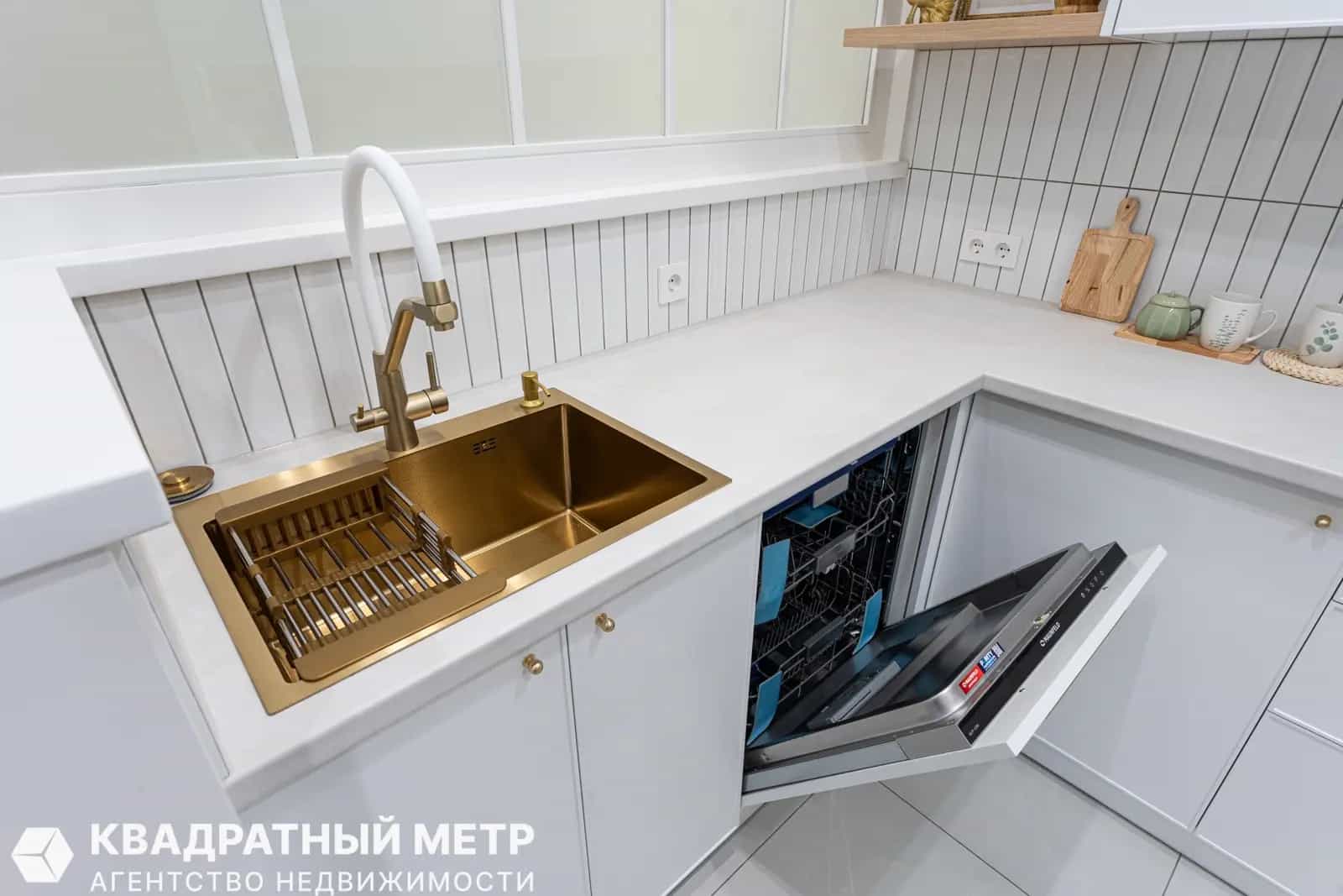 Беларусь, Минск, улица Макаёнка, 12Дк1, фото 7