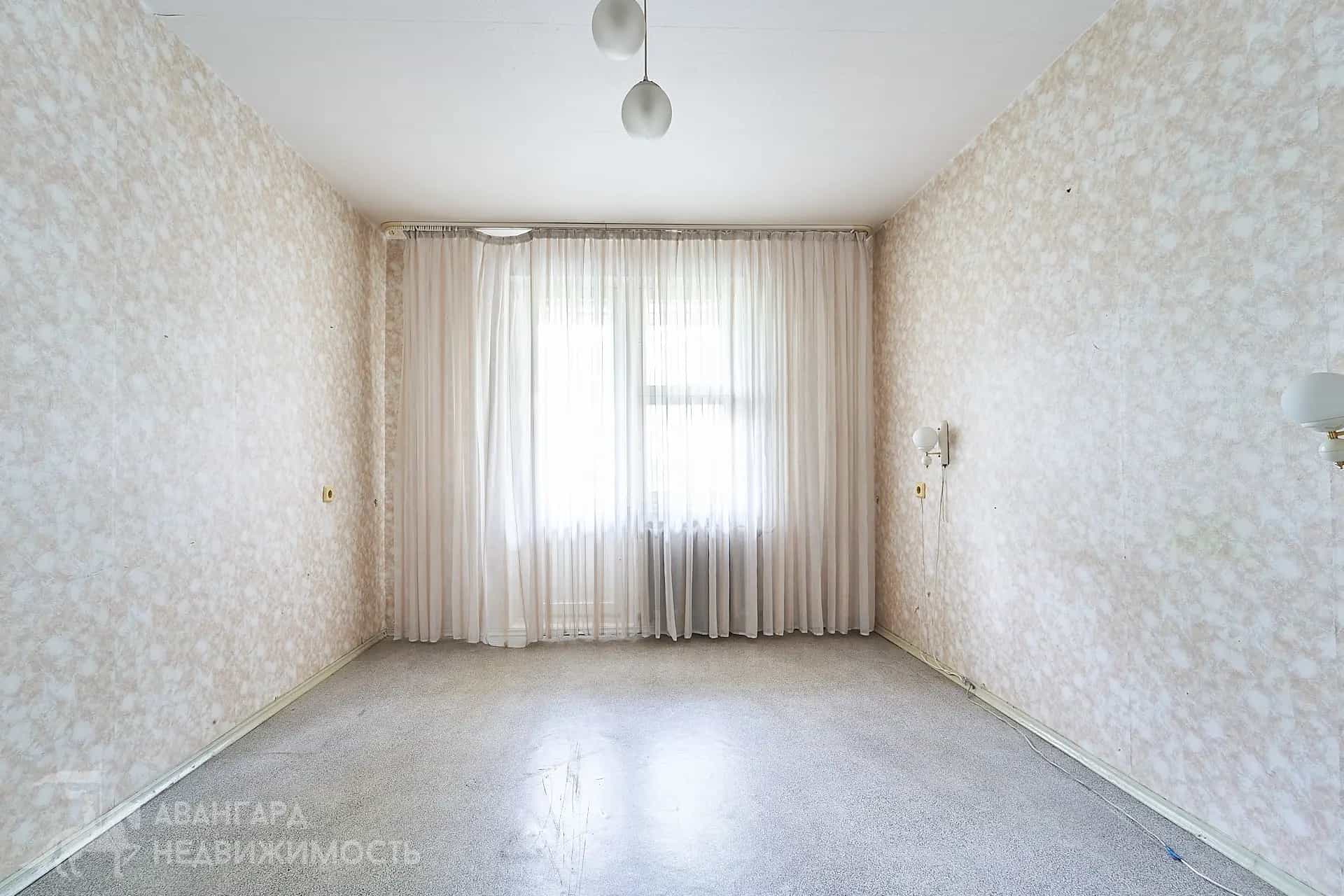 Беларусь, Минск, улица Сергея Есенина, 85, фото 2