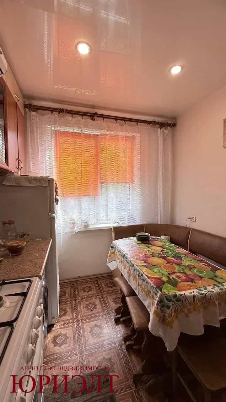 Беларусь, Витебск, улица Петруся Бровки, 9к3, фото 10