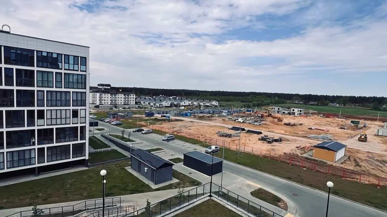 Беларусь, Минский район, Боровлянский сельсовет, посёлок Сонечный, Широкая улица, 4, фото 15