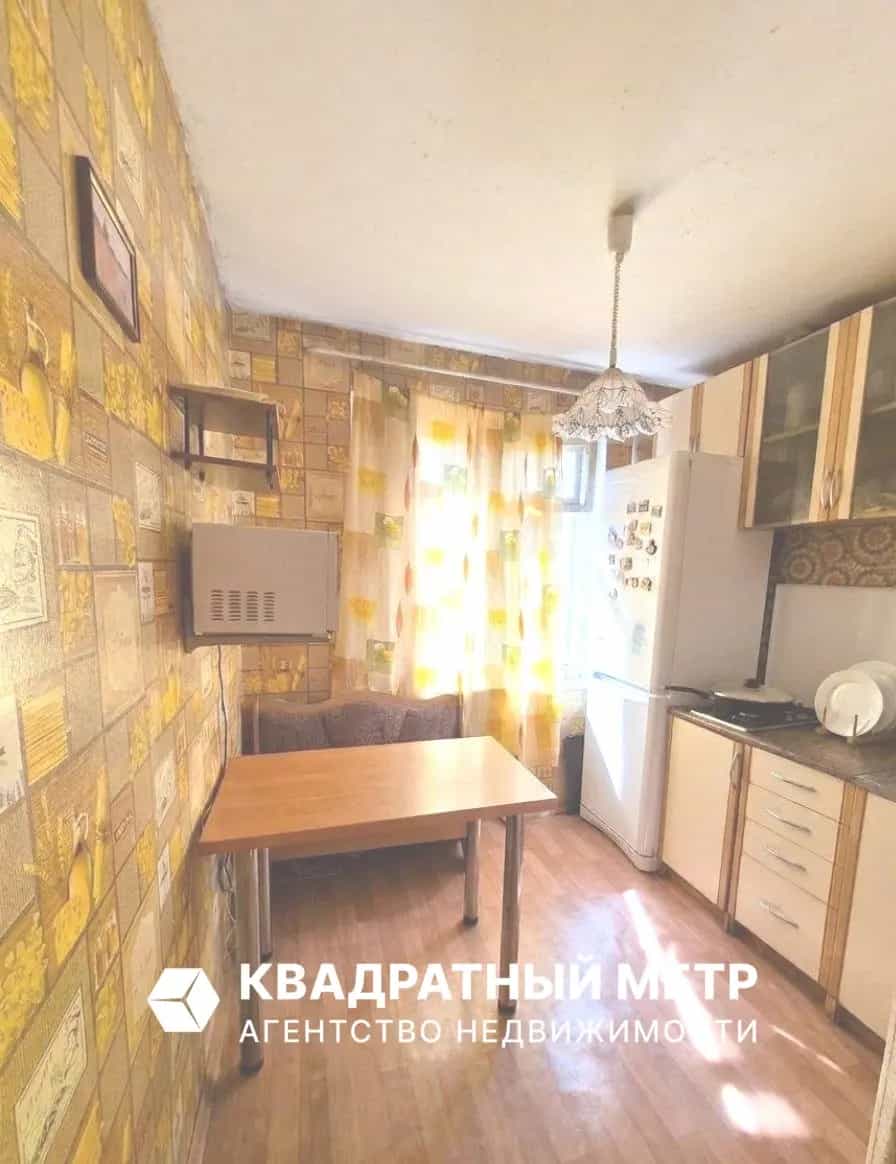 Беларусь, Минск, улица Плеханова, 67