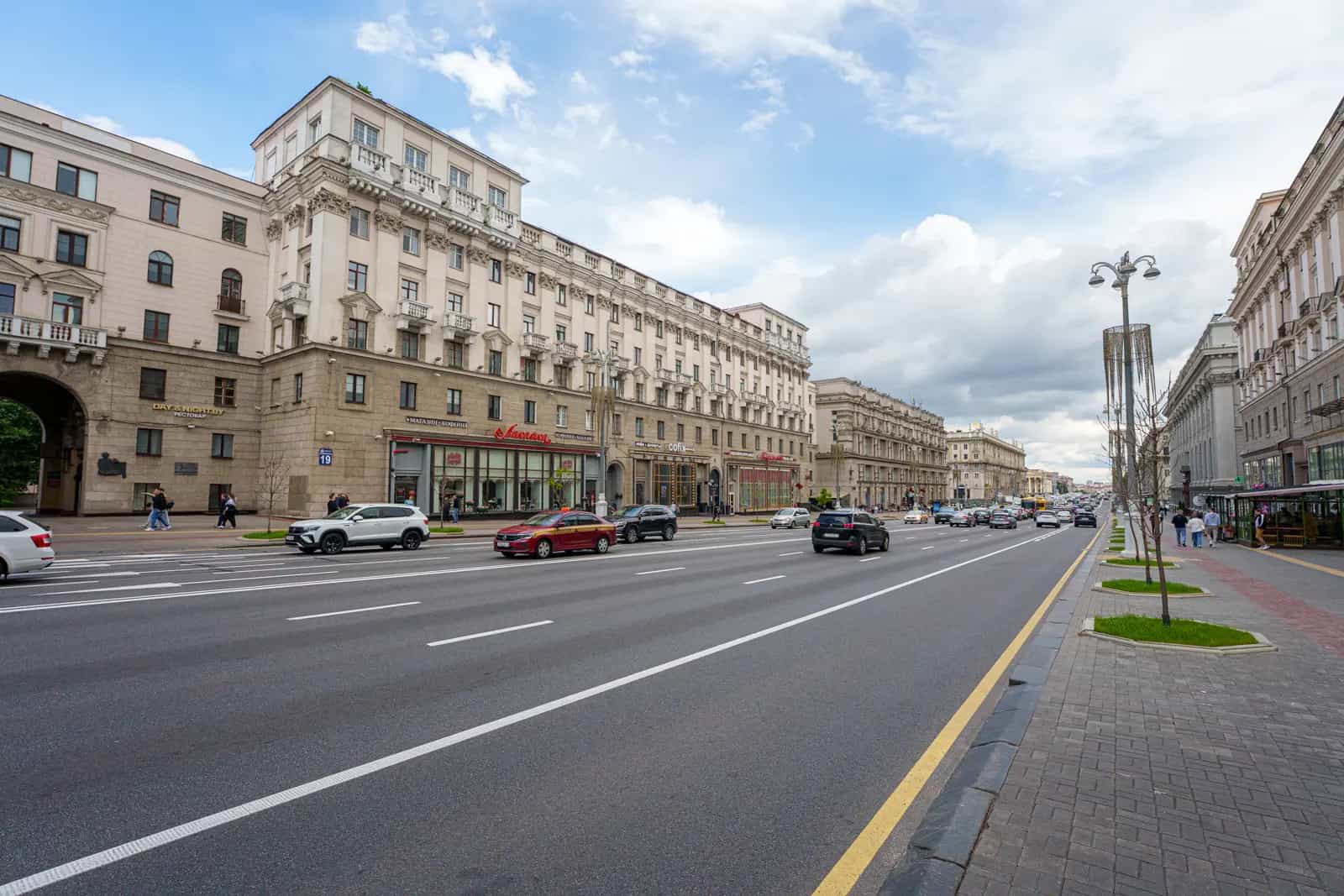 Беларусь, Минск, проспект Независимости, 19Г