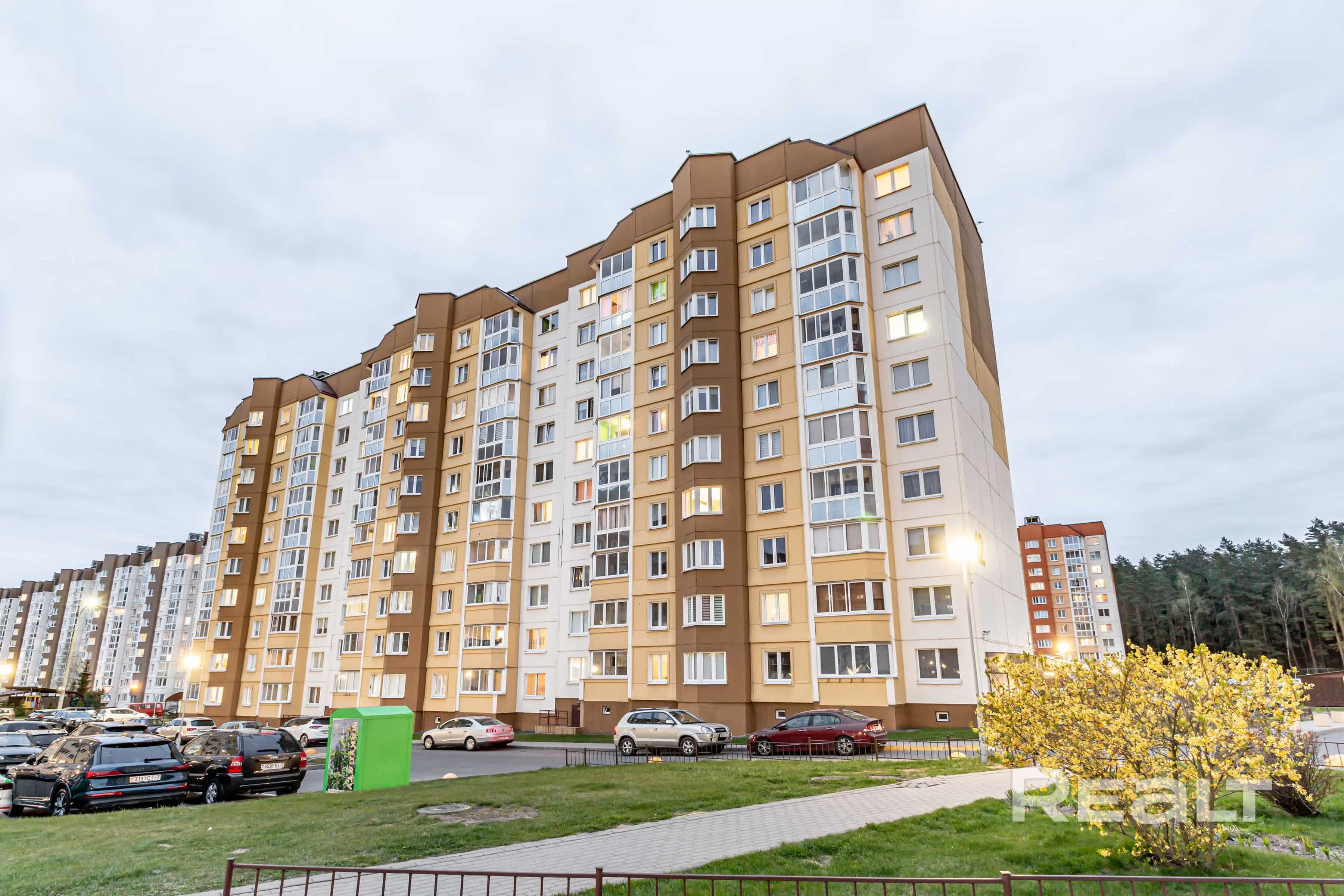 Беларусь, Минский район, Боровлянский сельсовет, агрогородок Лесной, улица Н.Н. Александрова, 12
