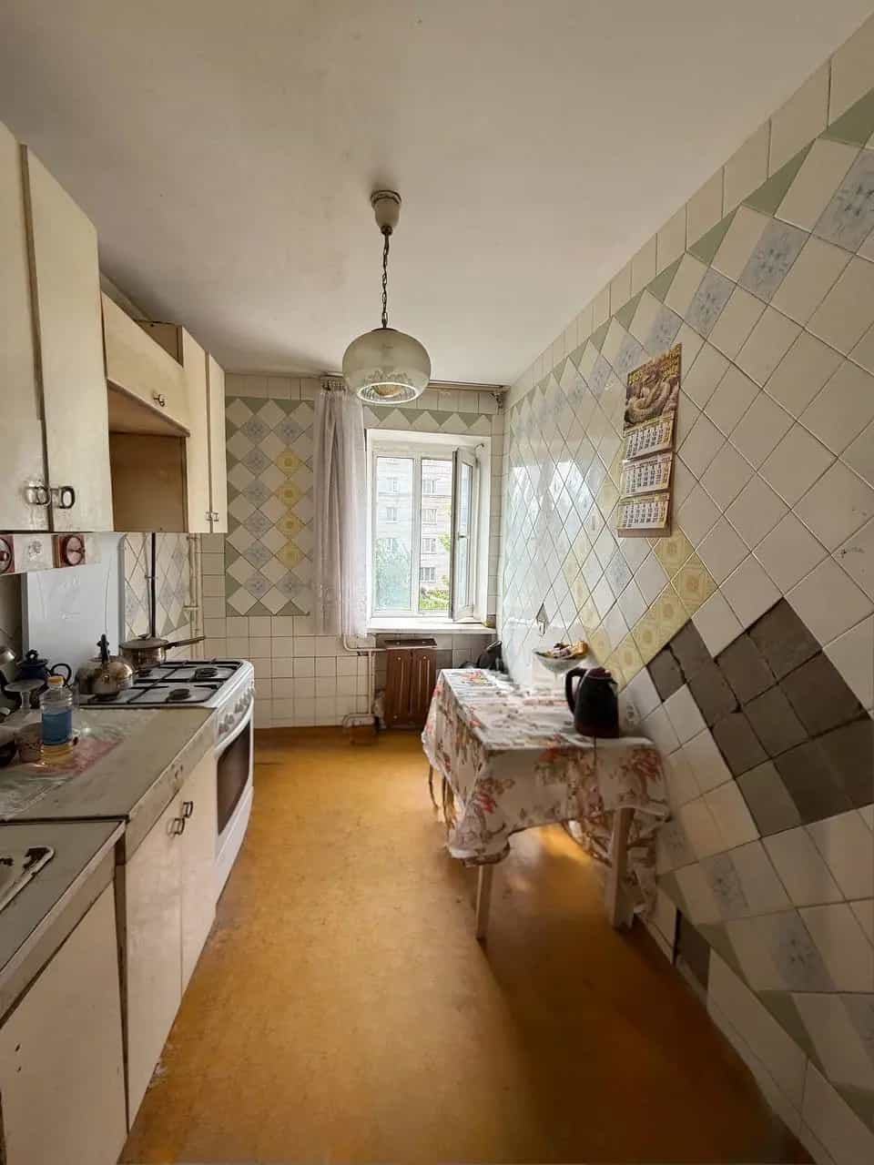 Беларусь, Могилёвская область, Бобруйск, Октябрьская улица, 136, фото 5
