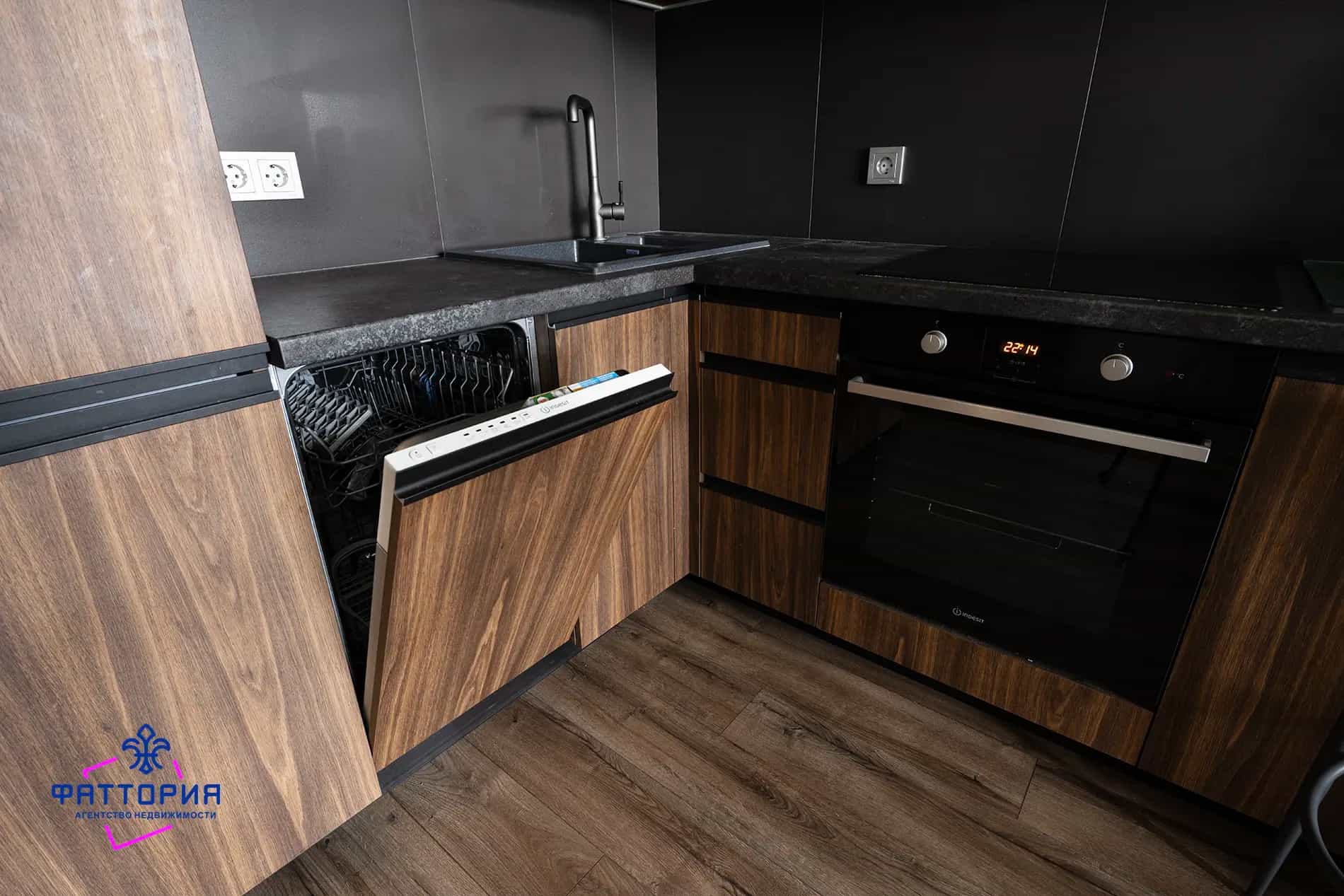 Беларусь, Минск, улица Михаила Савицкого, 1, фото 5