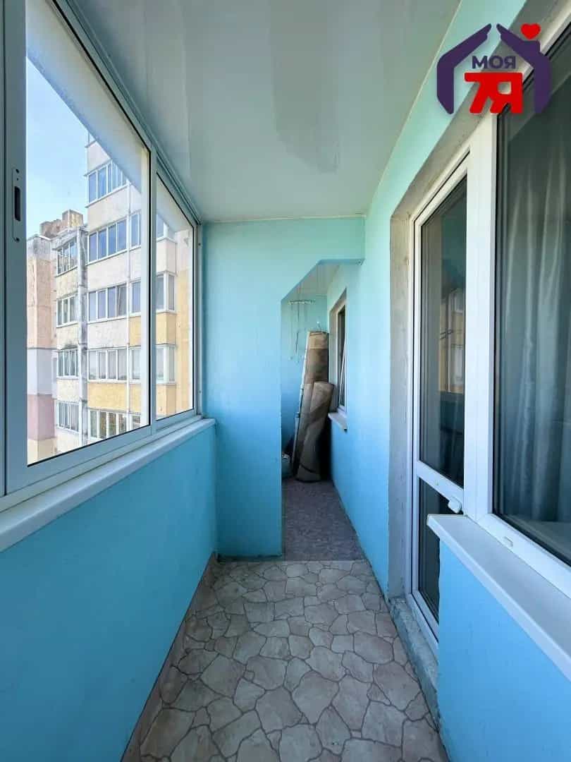 Беларусь, Минская область, Солигорск, Октябрьская улица, 75, фото 8