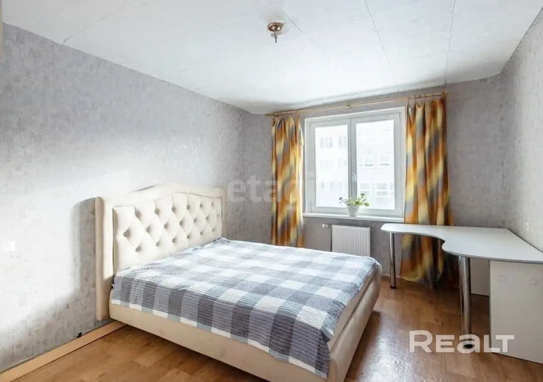 Беларусь, Минск, Каменногорская улица, 74