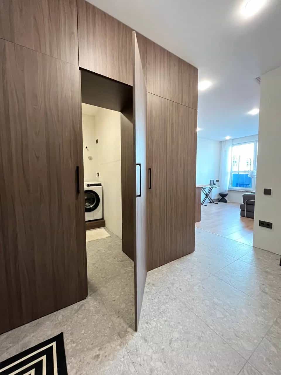Беларусь, Минск, улица Игоря Лученка, 8