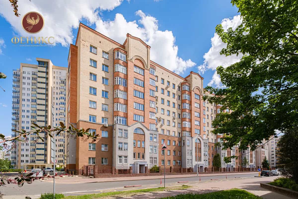 Беларусь, Минск, Гвардейская улица, 10