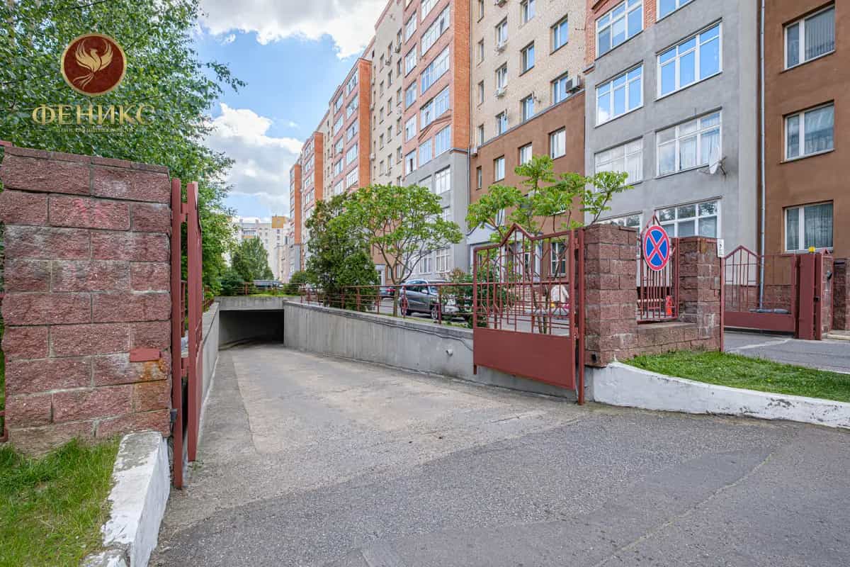 Беларусь, Минск, Гвардейская улица, 10, фото 27