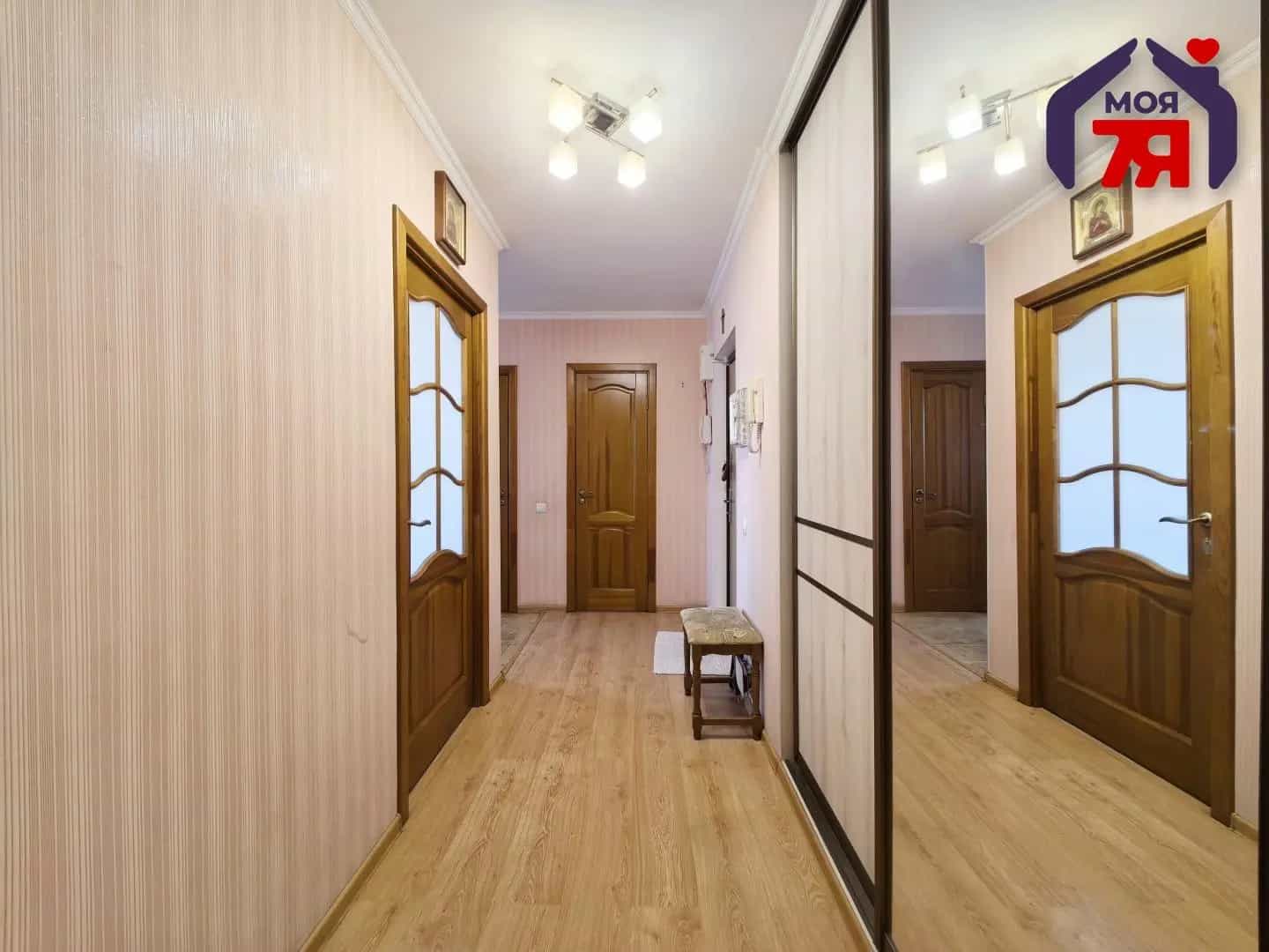 Беларусь, Минская область, Слуцк, улица Гагарина, 17, фото 17