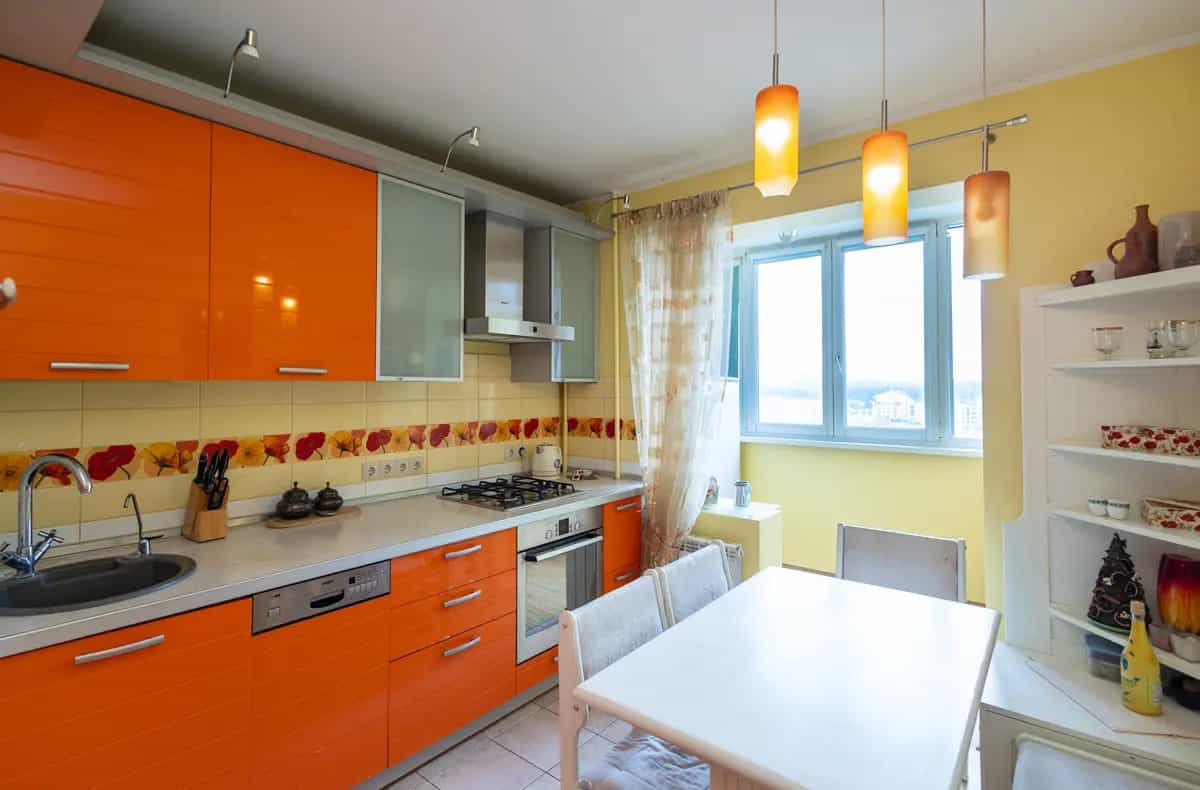Беларусь, Минск, Парниковая улица, 11