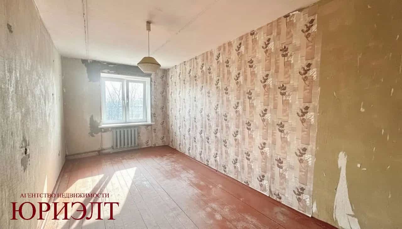 Беларусь, Минская область, Борисов, Днепровская улица, 16