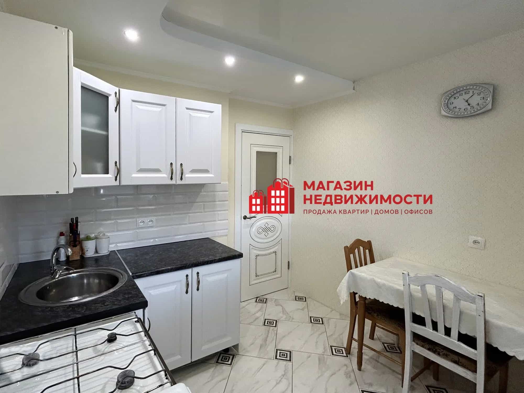 Беларусь, Гродненская область, Волковысский район, городской посёлок Красносельский, улица Строителей, 11, фото 7