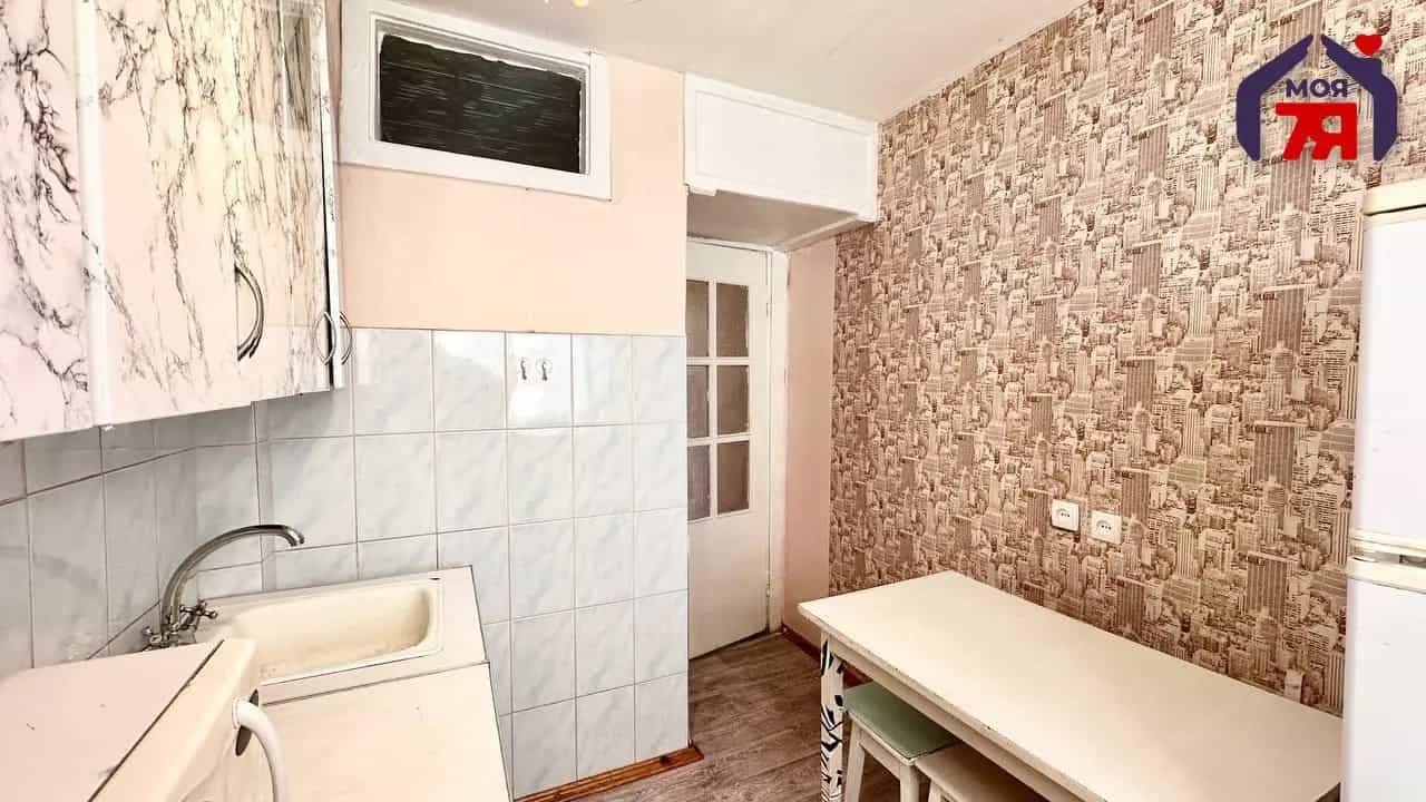 Беларусь, Минская область, Солигорск, Парковая улица, 9, фото 6