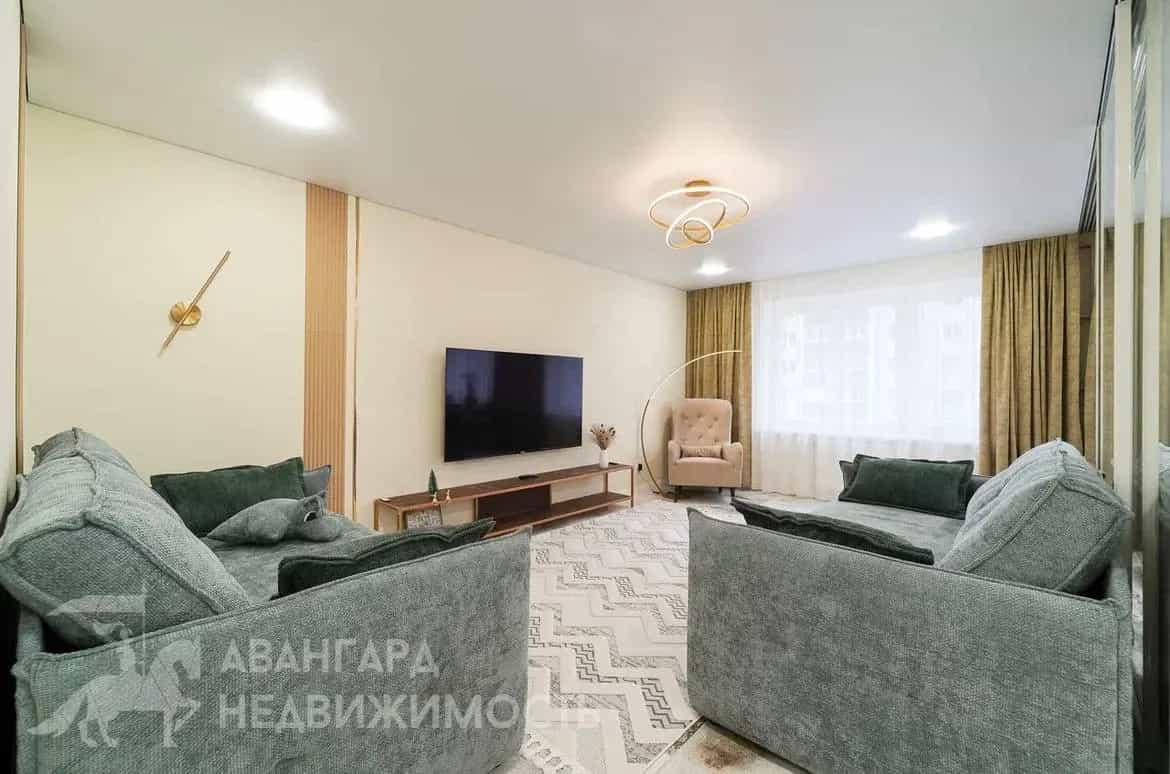 Беларусь, Минский район, Новодворский сельсовет, деревня Ельница, Спортивная улица, 85, фото 9