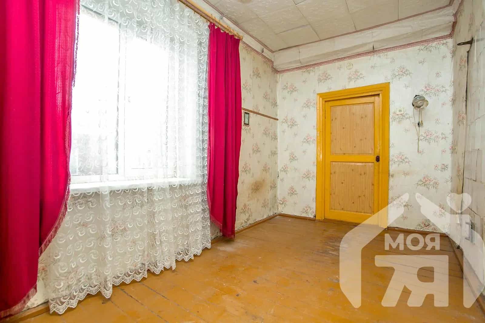 Беларусь, Минская область, Молодечно, улица Галины Хоревич, 5, фото 5