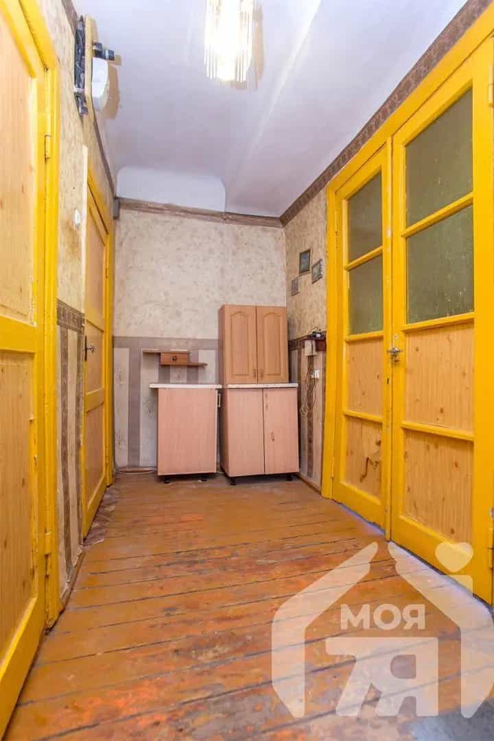 Беларусь, Минская область, Молодечно, улица Галины Хоревич, 5, фото 8