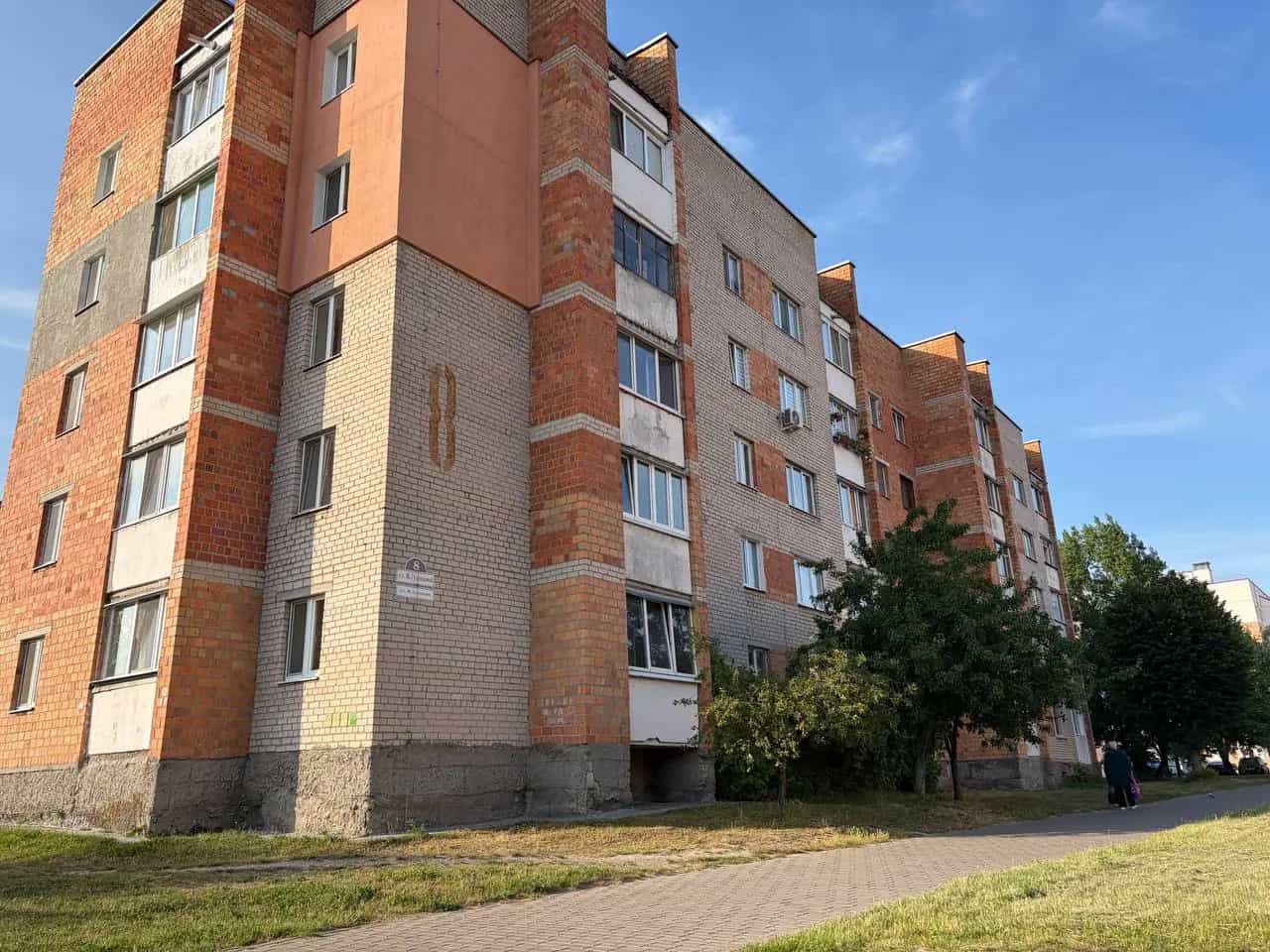 Беларусь, Брестская область, Пинск, улица Гуренковой, 8, фото 17